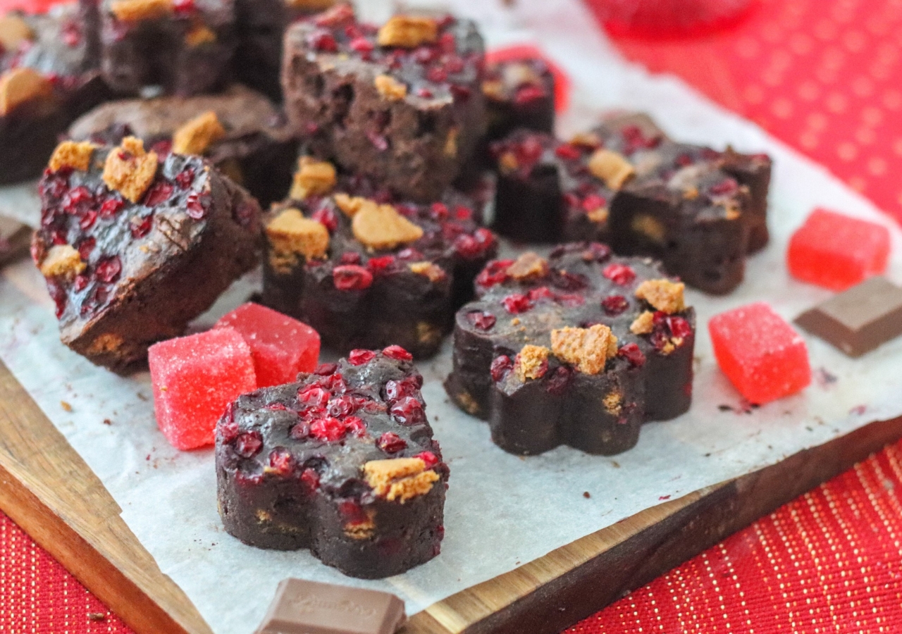 Brunberg - Pipari-puolukkabrowniet